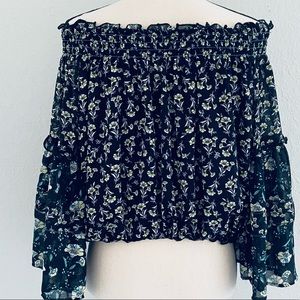 Free People Floral Off Shoulder Lined Cropped Bell Sleeve Top Size X-Sma…